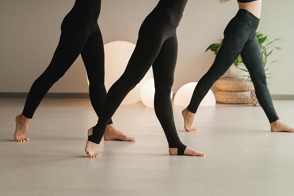 Κολάν σύσφιξης για βελτιωμένη σιλουέτα και άνεση.