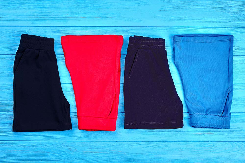 Συνδύασε το κολάν σου με αθλητικά παπούτσια από Axidwear για ένα άνετο και κομψό look